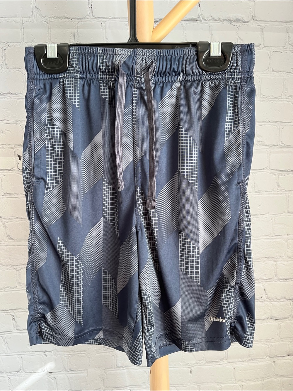 ⭐️⭐️PICK 5 / $20 Athletic Works Dri-Works Navy Geometric Athletic Shorts